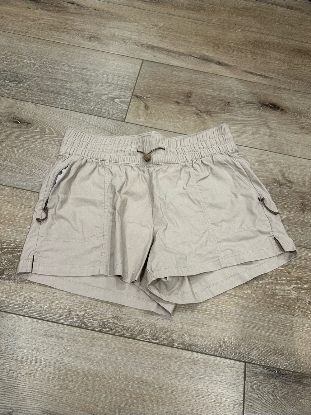 Avalanche Women's Athletic Drawstring Shorts - Cream